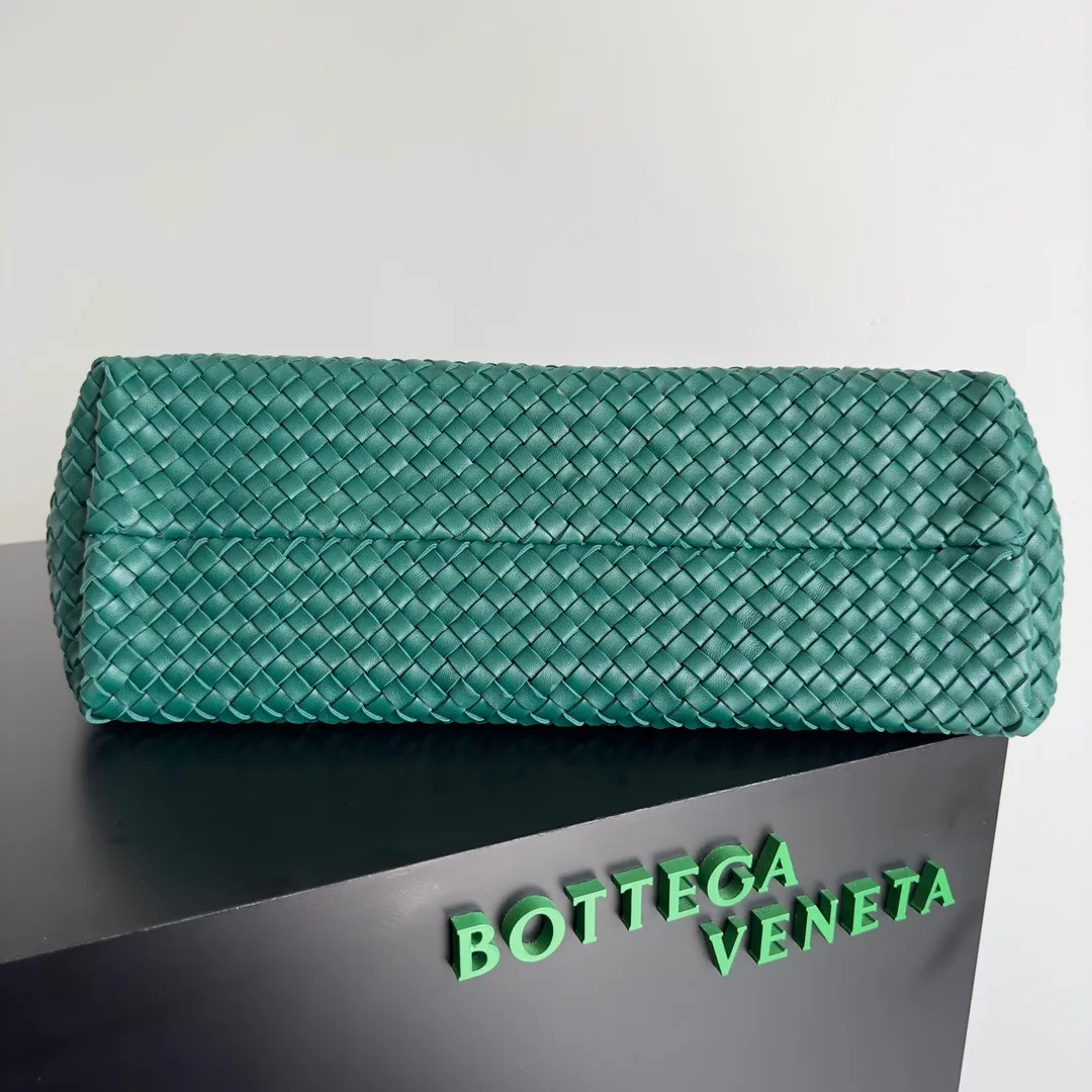 All categories 💚 Authentic bags 💚 BV 2025 new BV handbags